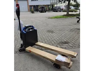 Nieuwe elektrische palletwagen, 1500 kg