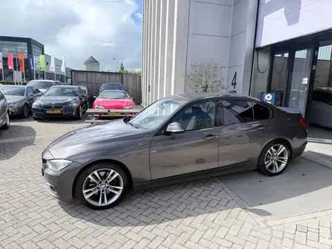 BMW 3-serie 328i High Executive Sport! AUTOMAAT! NAP! INRUIL MOGELIJK!