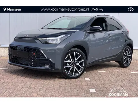 Toyota Aygo X Hybrid 115 GR Sport / Keyless Entry / Camera / Carplay / Stoelverwarming /