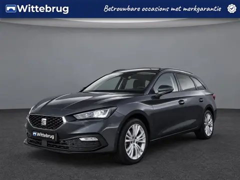 SEAT Leon Sportstourer 1.0 eTSI Style Business Intense DSG Automaat Parkeersensoren / Navigatie / LE