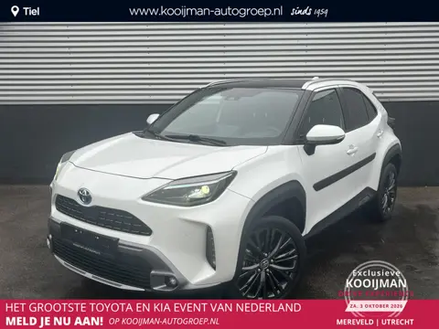 Toyota Yaris Cross 1.5 Hybrid Adventure AWD Panoramadak, Stoelverwarming, HUD, JBL, Elek. achterklep
