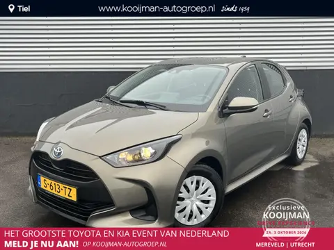 Toyota Yaris 1.5 Hybrid Active NL-auto! Apple CarPlay/Android Auto Navigatie, Achteruitrijcamera, Ad