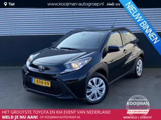 Toyota Aygo X 1.0 VVT-i MT Play Nette Nederlandse auto, achteruitrij camera, navigatie Apple CarPlay