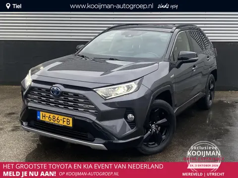 Toyota RAV4 2.5 Hybrid Bi-Tone Stoelverwarming, JBL premium audio, parkeersensoren v&a, achteruitrij