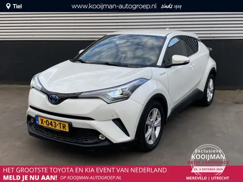 Toyota C-HR 1.8 Hybrid Dynamic edition Stoel- & stuurverwarming, dodehoek detectie, navigatie, achte