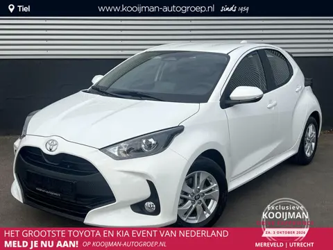 Toyota Yaris 1.5 Hybrid 115 Comfort Snel leverbaar! Meerdere kleuren snel leverbaar! incl. geldende 