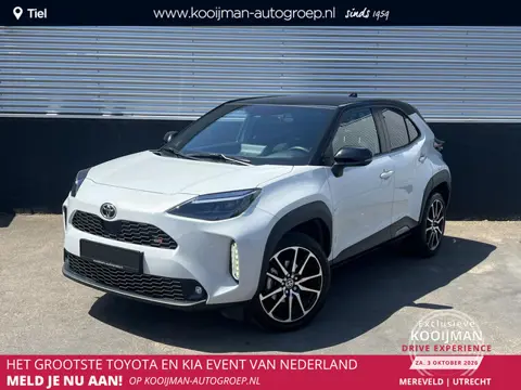 Toyota Yaris Cross 1.5 Hybrid GR Sport Panoramadak, Navigatie, LMV, Dodehoekdetectie, HUD, Elek. ach