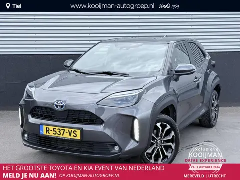 Toyota Yaris Cross 1.5 Hybrid First Edition Stoelverwarming, Parkeersensoren voor + achter, LED, Pri
