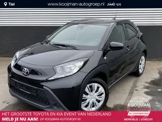 Toyota Aygo X 1.0 VVT-i MT Play Nederlandse auto, boekjes compleet, achteruitrij camera, navigatie A