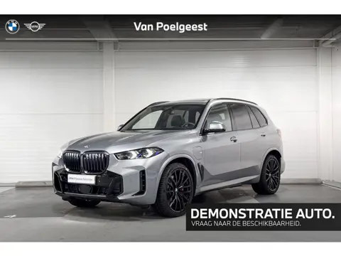 BMW X5 xDrive50e | M-Sport Pro | Innovation Pack | Comfort Pack | Travel Pack | Panoramadak | Trekha