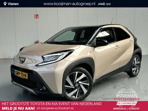 Toyota Aygo X 1.0 VVT-i MT Envy Zeer Luxe, 1e eigenaar, slechts 28000km!