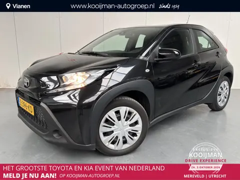 Toyota Aygo X 1.0 VVT-i S-CVT Play