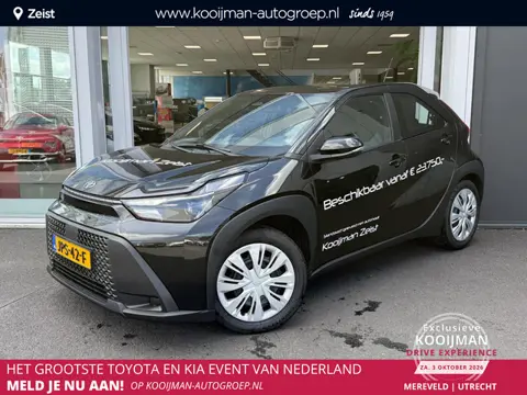 Toyota Aygo X Hybrid 115 play Hybride | Automaat | Airco | Parkeercamera | Apple/Android carplay