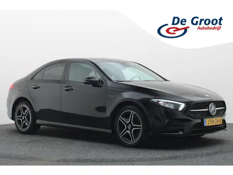 Mercedes-Benz A-Klasse 250 e Business Solution AMG Limited SOH 100%, Sfeerverlichting, Apple Carplay