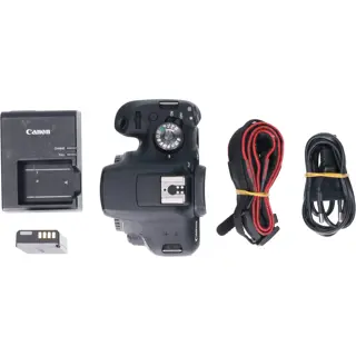 Tweedehands Canon EOS 2000D Body CM7944