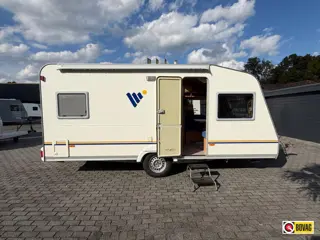 Knaus Vimara 450 met Luifel!