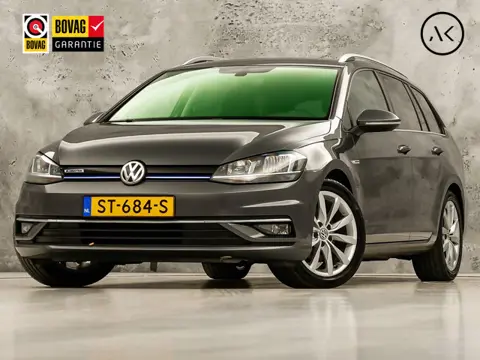Volkswagen Golf Variant 1.5 TSI Highline 150Pk Automaat (VIRTUAL COCKPIT, APPLE CARPLAY, ALCANTARA, 