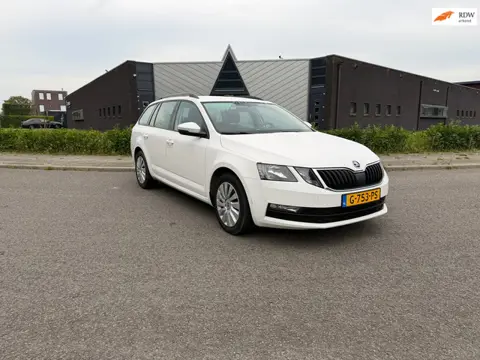 Skoda Octavia Combi 1.6 TDI Greentech Ambition