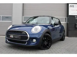 Mini 3-Deurs 1.5 Cooper|JOHN WORKS|XENON|HEADUP|NAVI|ALCANTARA|BOM VOLL