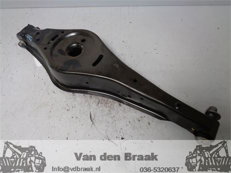 Audi A3 2003-2008 Draagarm onderzijde achter