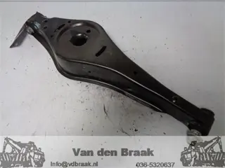 Audi A3 2003-2008 Draagarm onderzijde achter