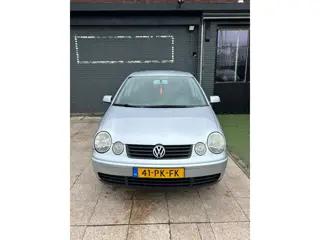 Volkswagen Polo 1.4-16V Athene