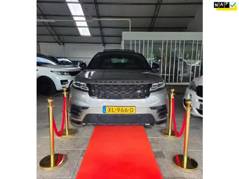 Land Rover Range Rover Velar 2.0 R-DYNAMIC PANO+ Exclusief!