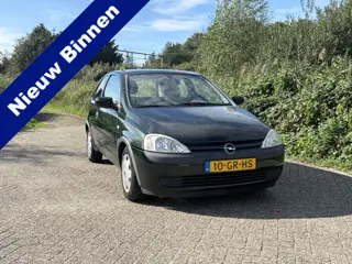 Opel Corsa 1.2-16V Comfort Nieuwe Apk (bj 2001)