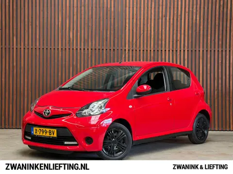 Toyota Aygo 1.0 VVT-i 5Drs Aspiration Airco-Elek.pakket-Centr.verg.-Nwe. APK!