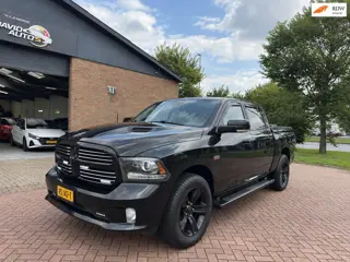 Dodge Ram 1500 5.7 V8 Quad Cab 6'4