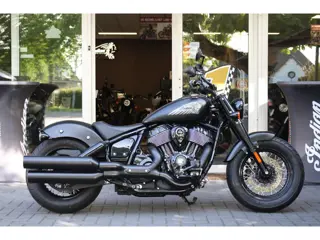 Indian Chopper 116 Chief Bobber Dark Horse, 24 maanden exclusive dealer garantie!