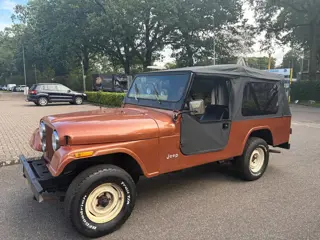 Jeep 4x4 CJ 4.2 CJ-8 Scrambler