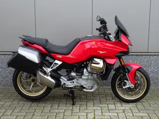 Moto Guzzi V 100 MANDELLO (bj 2023)