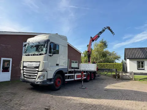 DAF XF 106.440 / 6X2 / FASSI 235 / Fly Jib L213 / Euro6 / Smart Tachograaf 2