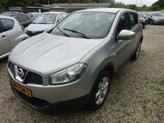 Nissan Qashqai 1.6 Visia airco cruise control