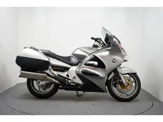 Honda ST 1300 PAN EUROPEAN (bj 2006)