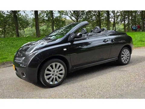 Nissan Micra C+C 1.6 Tekna Plus - Airco - APK T/M 16-05-2027