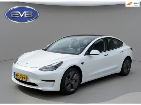 Tesla Model 3 Standard RWD Plus 60 kWh, facelift, parelmoer wit, panoramadak, lederen interieur, 360