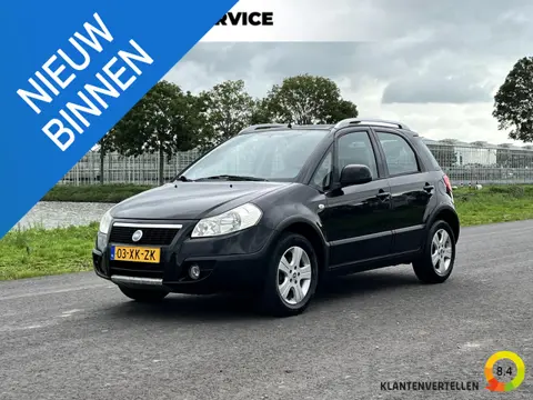 Fiat Sedici 1.6-16V Experience Fourwheeldrive (4x4) Airco, radio, trekhaak, leder