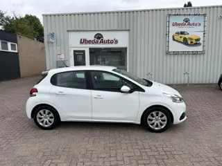 Peugeot 208 1.2 PureTech Blue Lion NL AUTO KM 121105 NAP 5500E