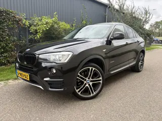 BMW X4 xDrive28i High Executive xLine Edition / AUTOMAAT / NAVI / LEER / CRUISE / TREKHAAK / 121dkm!