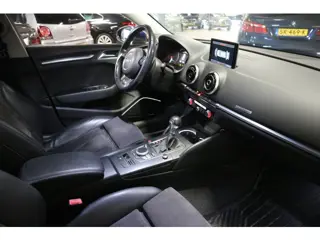 Foto 11 van Audi A3 Sportback 1.4 TFSI S-LINE / AUTOMAAT / PANO ! ! ! !