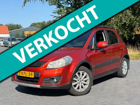 Suzuki SX4 1.6 Executive/Clima/Keyless/LMV/NAP