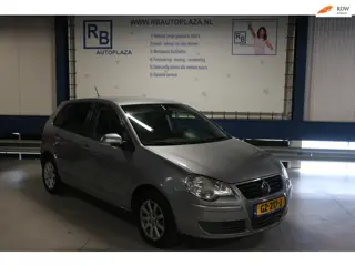 Volkswagen Polo 1.2-12V Comfortline / APK 11 2027 . AIRCO