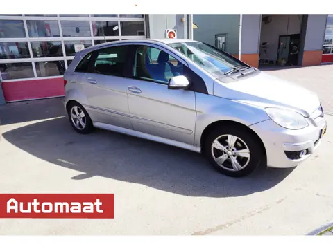 Mercedes-Benz B-Klasse 200 Automaat Panorama dak nr. V194 | Airco | Cruise | Navi