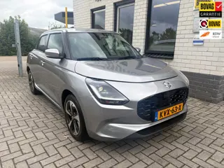 Suzuki SWIFT 1.2 Comfort Smart Hybrid / Add Cruise / Climate Controle / Camera / Keyless / Carplay /