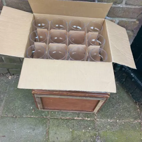 glas, wijn/ bier glazen, nieuw