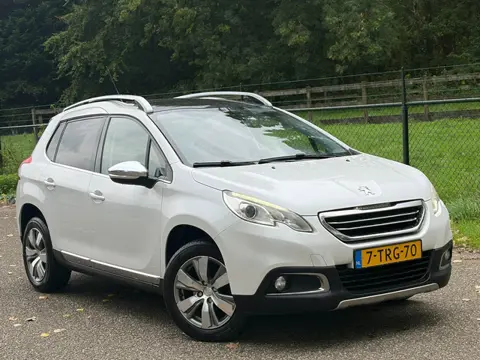 Peugeot 2008 1.6 VTi Allure /Automaat/Pano/Trekhaak/Navi/