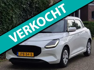 Suzuki SWIFT 1.2 Comfort Smart Hybrid CarPlay Adaptieve Cruise Control Dodehoekdetectie Fabrieksgara