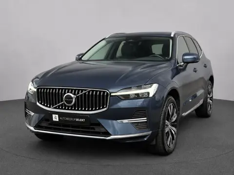 Volvo XC60 2.0 T6 Plug-in hybrid AWD Plus Bright | Pano | Trekhaak | Long Range | Elektrische stoele